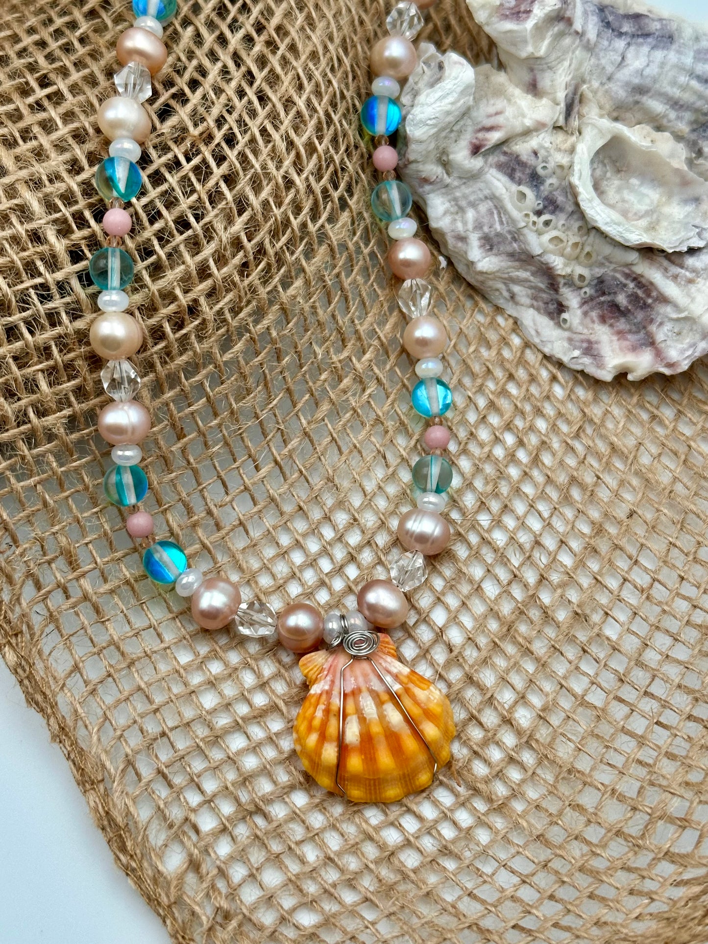 ☀️ Golden Sunrise - Hawaiian Sunrise Shell Necklace