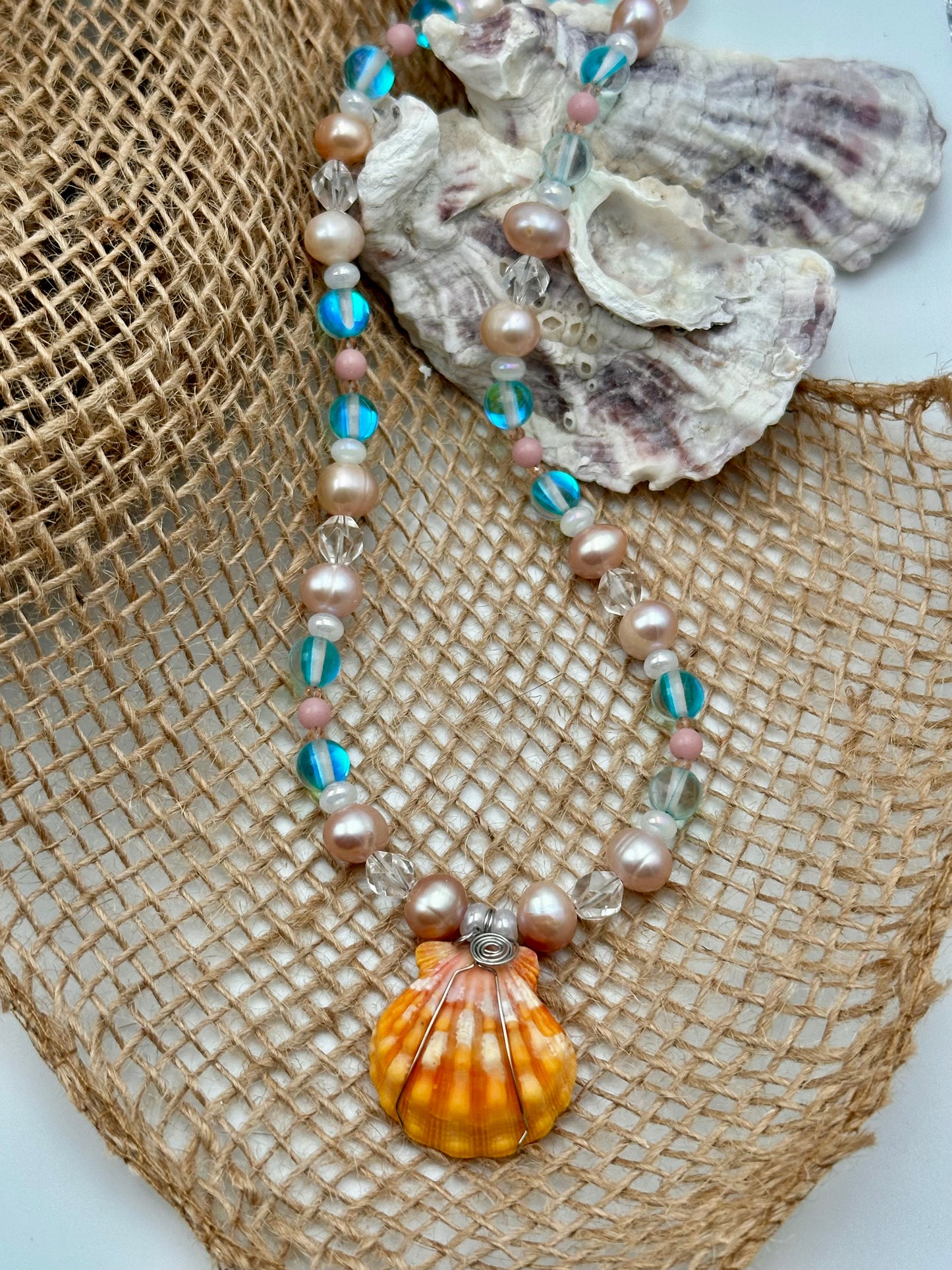 ☀️ Golden Sunrise - Hawaiian Sunrise Shell Necklace