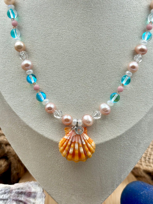 ☀️ Golden Sunrise - Hawaiian Sunrise Shell Necklace
